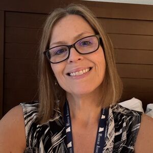 Check my closet and make a bundle! I’ll offer a great deal!!